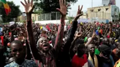 ሰልፈኛታት ኣብ ከተማ ባማኮ