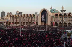 د علی خامنه‌ای د تشییع مراسم 