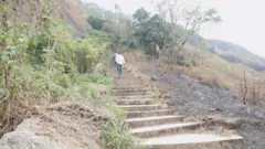 Aworan akasọ 682 lọ sori oke Idanre