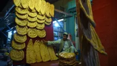 افغانستان