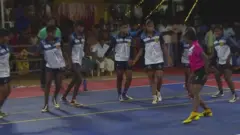 நிஜத்தில் ஒரு 'கென்னடி கிளப்' - பெண்கள் கபடிக்கு களம் கொடுக்கும் கிராமம்