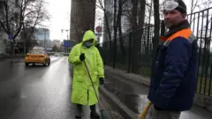 Работники ЖКХ