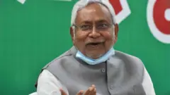 நிதிஷ்குமார் 5-வது முறையாக அணி மாற தயாராகிறாரா?