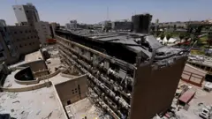 Разрушенный корпус больницы