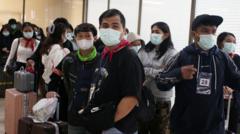 ribuan-wni-di-kamboja-ingin-pulang-ke-indonesia-usai-razia-bisnis-penipuan-daring-apakah-kepulangan-mereka-akan-memicu-masalah-baru