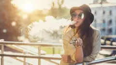 E-cigarete ne proizvode katran ili ugljen-monoksid, dva najštetnija elementa duvanskog dima