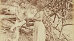 মিরানহা জাতিগোষ্ঠীর এক নারী ও পুরুষ।