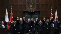 AKP'ye katılan belediye başkanları