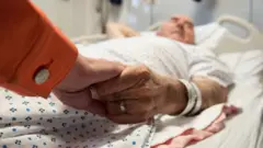 இறக்கும் மனிதன்