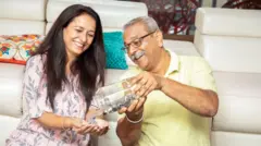 ज्येष्ठ नागरिक 