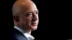 Jeff Bezos, umuntu ukize kurusha abandi ku isi ibye byaragwiriye mu gihe iby'abandi biri guhomba muri iki gihe cy'icyorezo