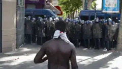 Протести в Парижі