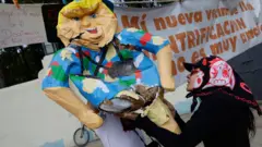 Trumo en protesta en México