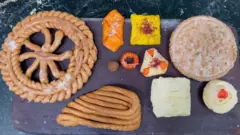 तिहारमा प्रयोग हुने प्ररम्परागत मिठाई कुन-कुन हुन्?