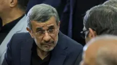 احمدی‌نژاد