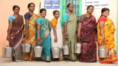 శ్రీజ డైరీ మహిళలు