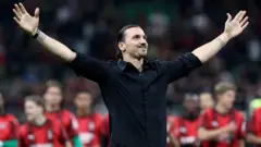 Ibra yasezeye umupira kuri stade ya San Siro i Milan