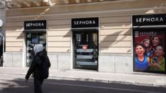 Sephora'ya 'çocukları hedefleyen sinsi pazarlama' soruşturması