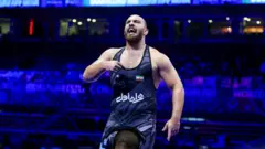 امیرحسین زارع با قهرمانی سنگین وزن جهان به دنبال مدال طلای بازی‌های آسیایی هانگژو است