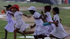 ශ්‍රී ලංකාවේ පාසල් දරුවෝ