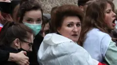 протест