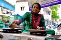 મહિલા, મુસ્લિમ, રોજીરોટી, રોટલી, ભારત, બીબીસી ગુજરાતી, ગુજરાત, અમદાવાદ, જગન્નાથ, જમાલપુર