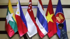 ဘုံသဘောတူညီချက်တွေကို အကောင်အထည်ဖော်ရေးမှာ စည်းစည်းလုံးလုံးလုပ်ဆောင်ဖို့ အရေးကြီးကြောင်း နိုင်ငံခြားရေးဝန်ကြီးတွေ လက်ခံထားကြတယ်လို့ဆို 