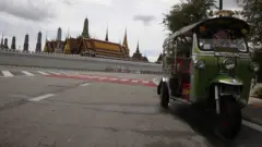 ชีวิต โอกาส ความหวังของคนเล็ก ๆ ในอุตสาหกรรมท่องเที่ยว