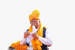 खट्टर