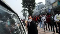 कोभिड परिक्षण गरिँदै