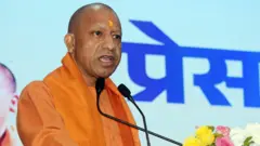 योगी आदित्यनाथ