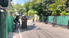 වෙඩි තැබීමට ලක් වූ තැන සළකනු ලැබූ මාර්ගය 