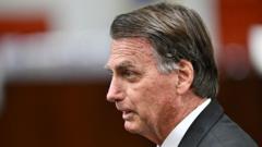 Bolsonaro é internado para passar por cirurgia no ombro; entenda quadro