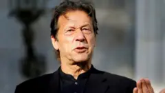 عمران خان