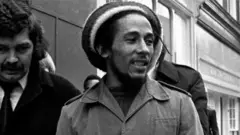 Icyo cyapa cyo kumuha icyubahiro ni cyo cya mbere ahawe n'umuryango English Heritage