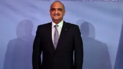 رئيس الوزراء الأردني بشر الخصاونة