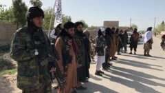 Taliban militanları