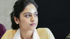 विद्यार्थिनी