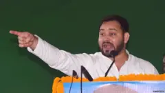 तेजस्वी यादव