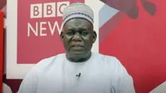 Tsoffafin ma'aikatan sun yi bayanai ne a kan yadda suka samu aikin BBC da yadda ya kasance musu, da rayuwa bayan sun bar aikin da dai wasu abubuwan da suka shafe su.