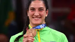 Mayra Aguiar