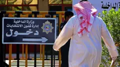 مواطن كويتي
