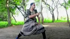 મહિલા