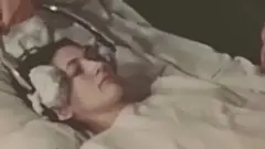 کیمرون معمول کے برعکس 30 سے 40 گنا زیادہ پاور کے ساتھ الیکٹرک شاک تھراپی کرتے تھے