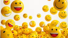 Emojilər göndərilir