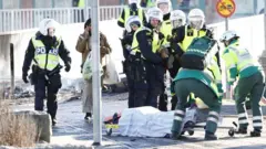 Norrkoping'deki olaylarda yaralanan bir kişi