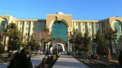 وزارت دفاع افغانستان به درخواست نیروهای نظامی گیرمانده در ولایت میدان واکنش نشان داد