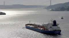 Танкер в Босфоре