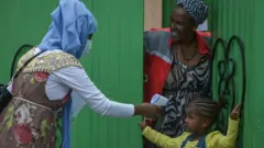 በአዲስ አበባ የቤት ለቤት የሙቀት ልኬት ሲደረግ