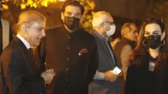 سیاست